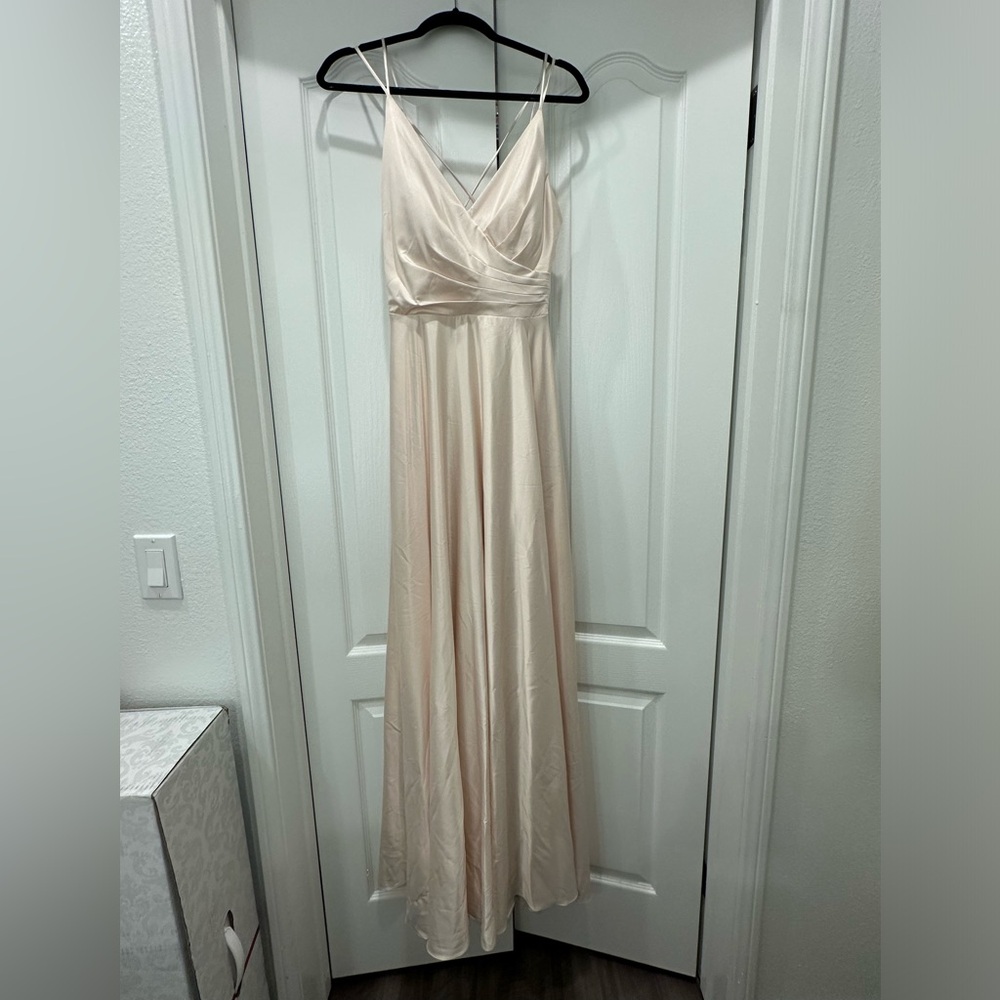 Still satin A-line dress